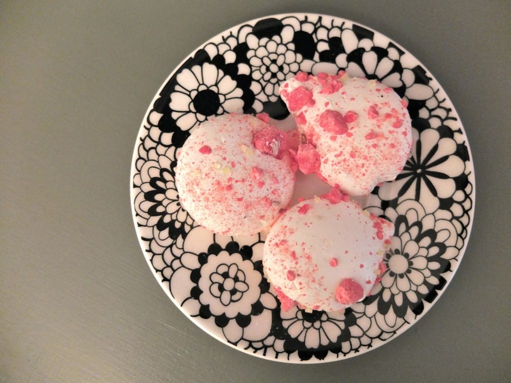 Meringues aux pralines roses