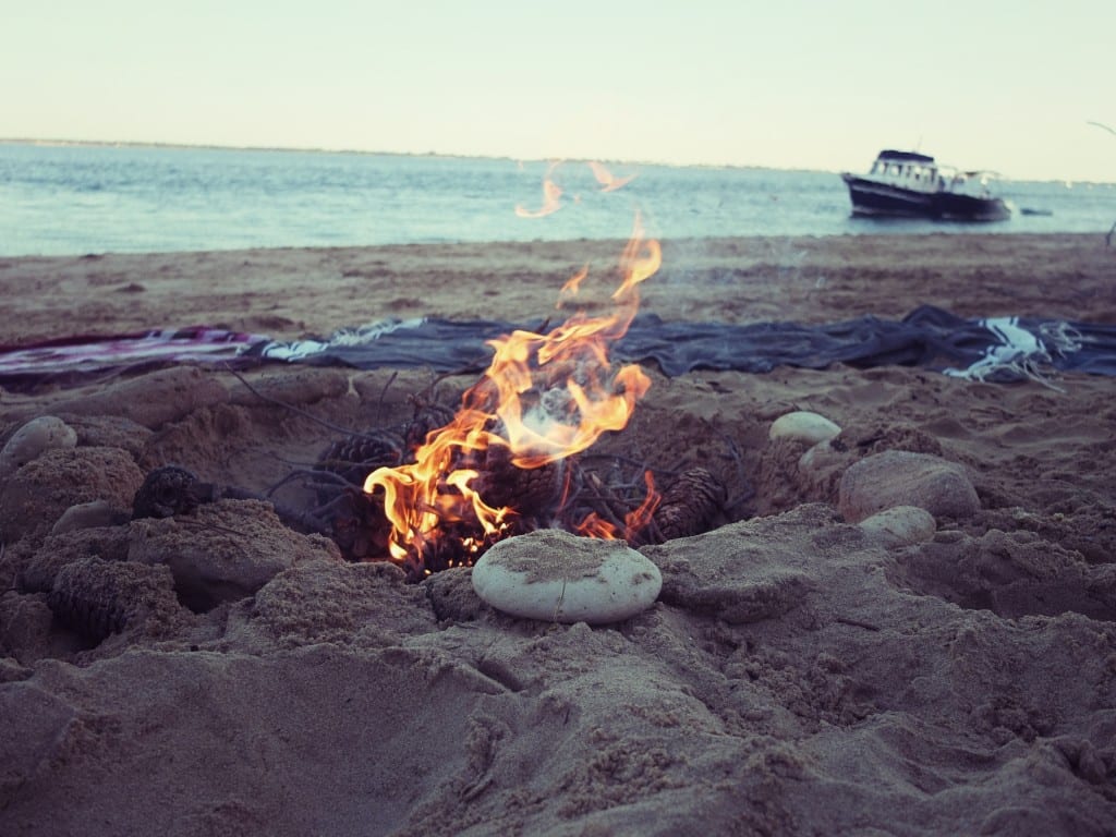 feu sur la plage 2